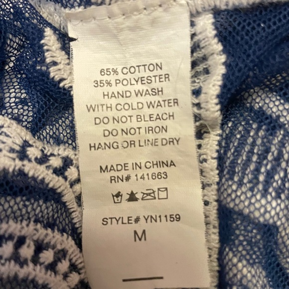 Blue Lace Long Blouse - Picture 6 of 6